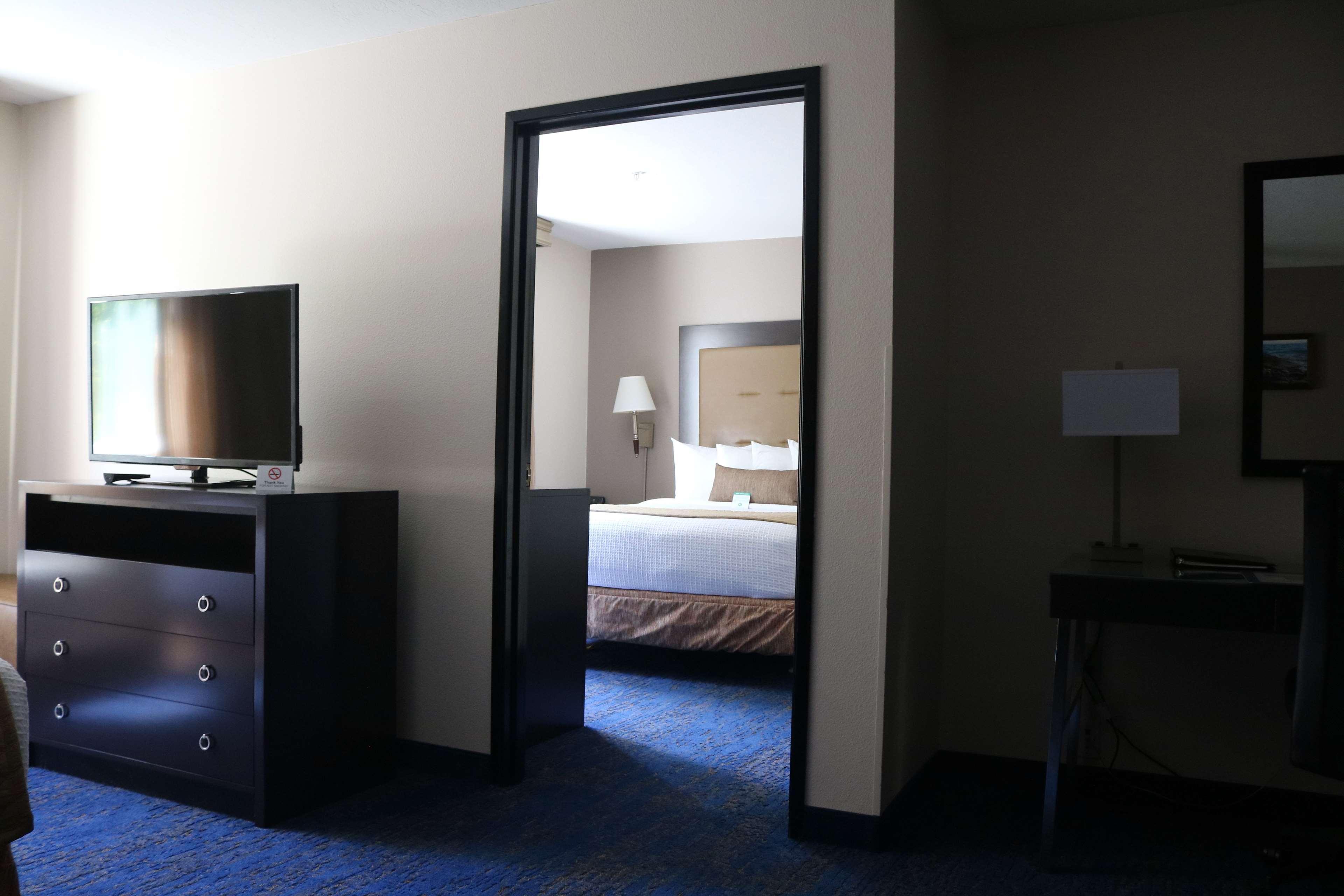 Best Western Plus Executive Hotel & Suites Sulphur Luaran gambar